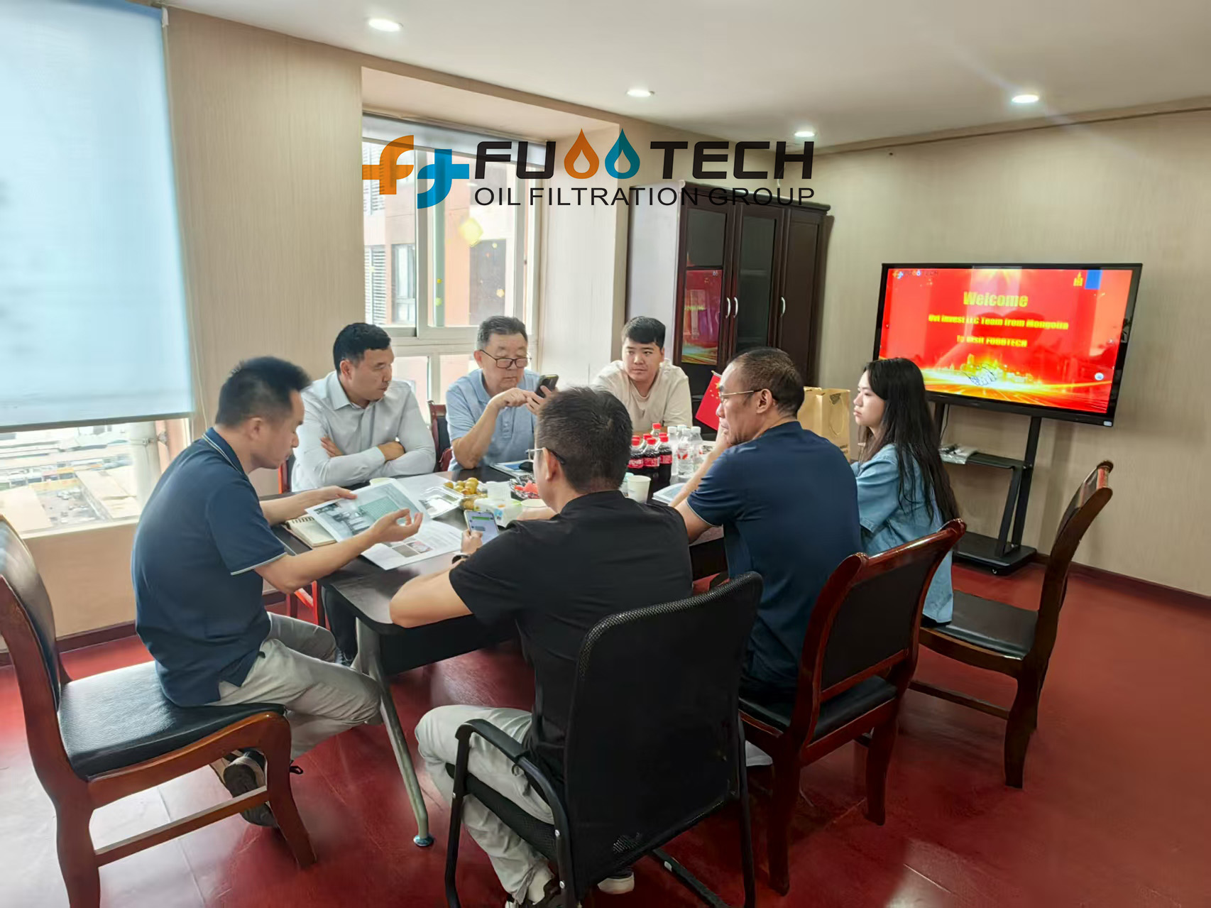 Discussing with Mongolian Customers